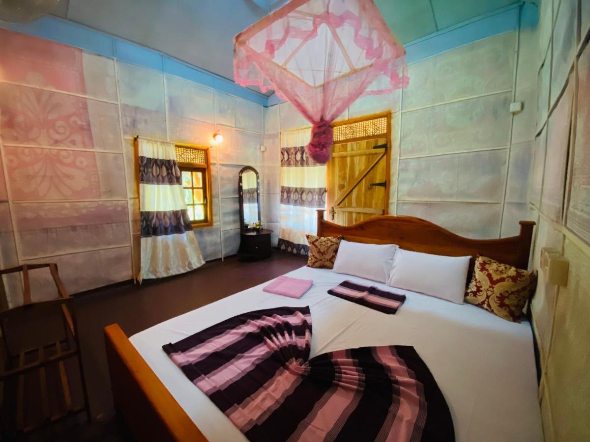 Sigiri Lion Eco Palace สิกิริยา ภายนอก รูปภาพ